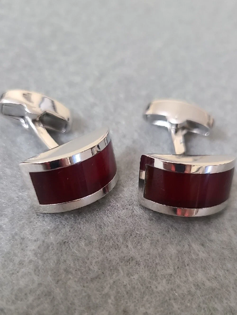 Men's Aus Cufflinks Silver & Ruby Cufflinks - NEW IN BOX‎